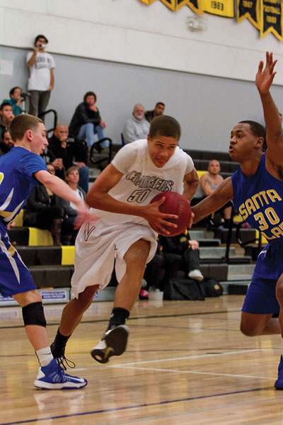 Chargers' Rebounding, Bench Spark Win Over Bruins