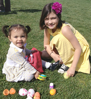 Local Moms Organize Neighborhood Easter Party