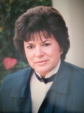Judith Harkham Semas: 1942-2013