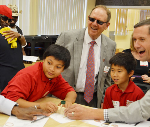 49ers Foundation Partners With Chevron, SCUSD and Others to Launch STEM Program