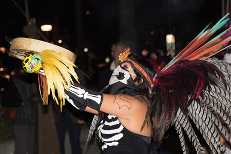 Tezkatlipoka Brings Traditional Dance to Triton