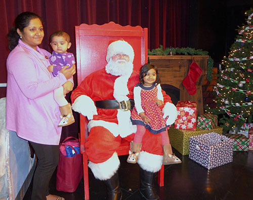 Cozy Family Photo Op with Santa