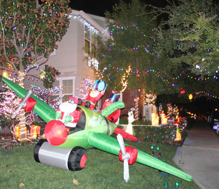 2014 Holiday Decoration Winners Announced