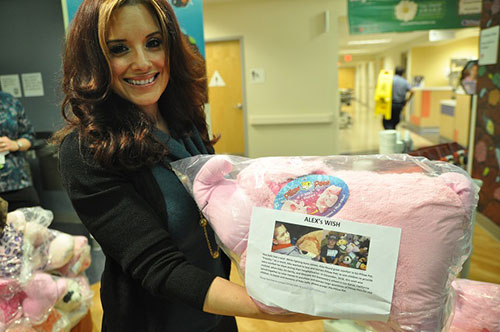 Mom Fulfills Son's Wish, Bringing Huggable Gift to Sick Children
