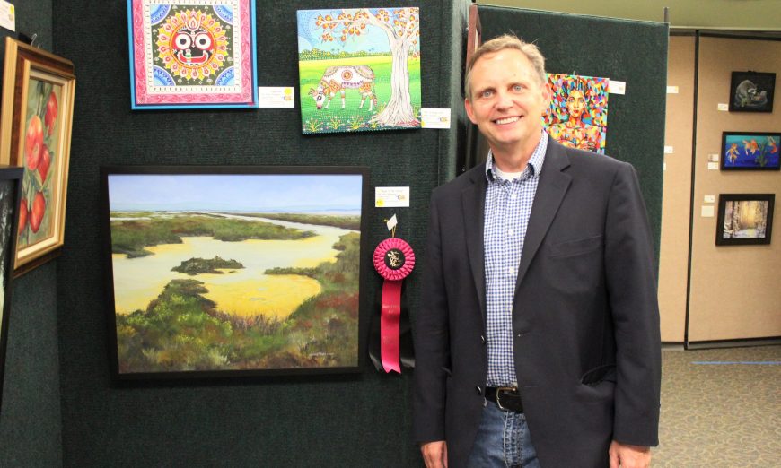 Mayor Larry Klein at Sunnyvale Art Club’s Art Show, Sunnyvale Mayor Larry Klein enjoyed the art at the Sunnyvale Art Club Art Show. He picked a piece by Mary Williamson as his favorite.