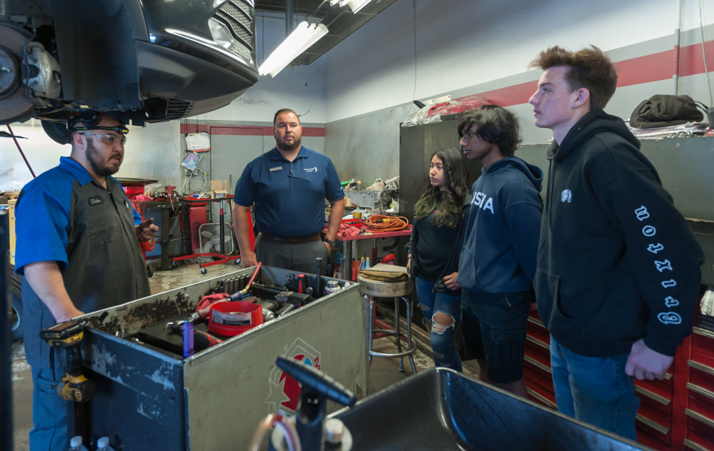 Wilcox High School Students Test Drive a Career as an Automotive Technician - The Silicon Valley Voice