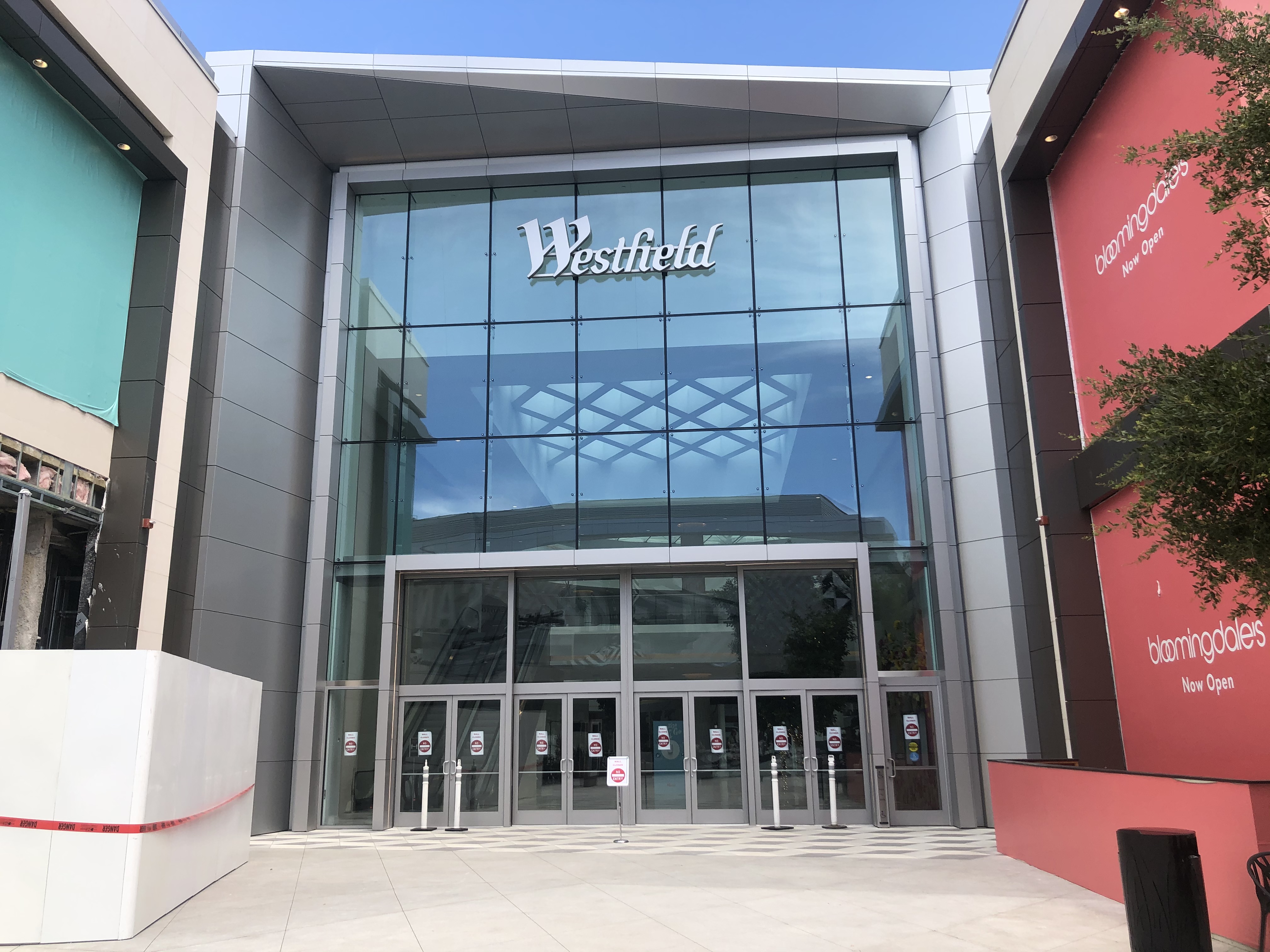 Controversy surrounding Westfield Valley Mall's new parking policy – The  Dublin Shield